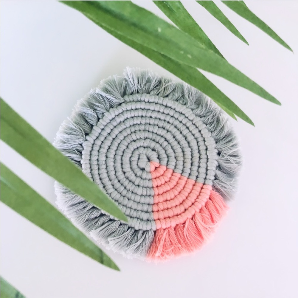 ✨HANDMADE✨ 2 custom macrame coasters - Picture 6 of 6